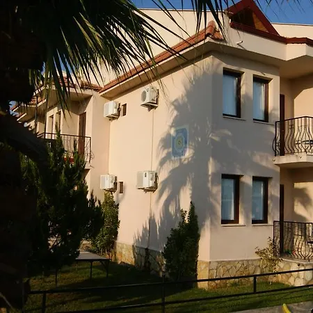 Szálloda Nazar Garden 2*